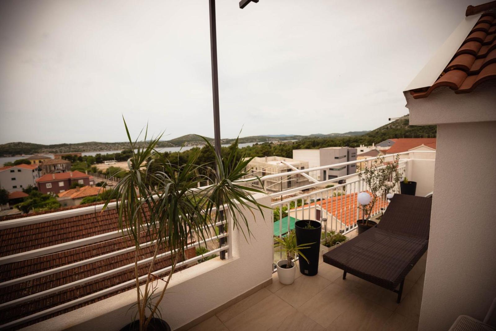 Apartments Marcus & Pascal Šibenik Extérieur photo